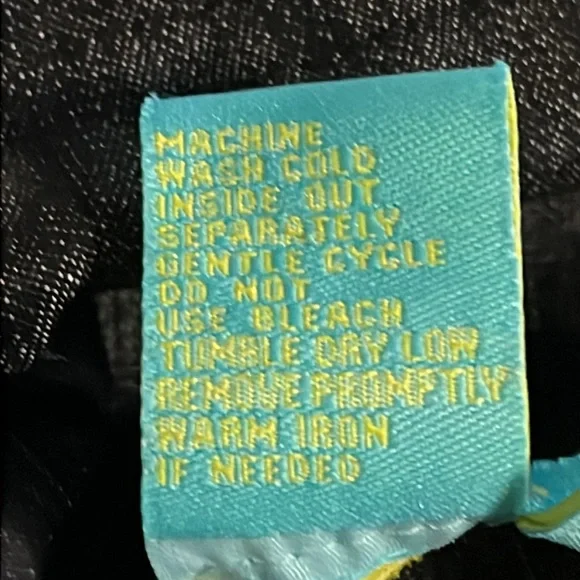 Sandro Cropped Denim Jacket - Picture 14 of 14